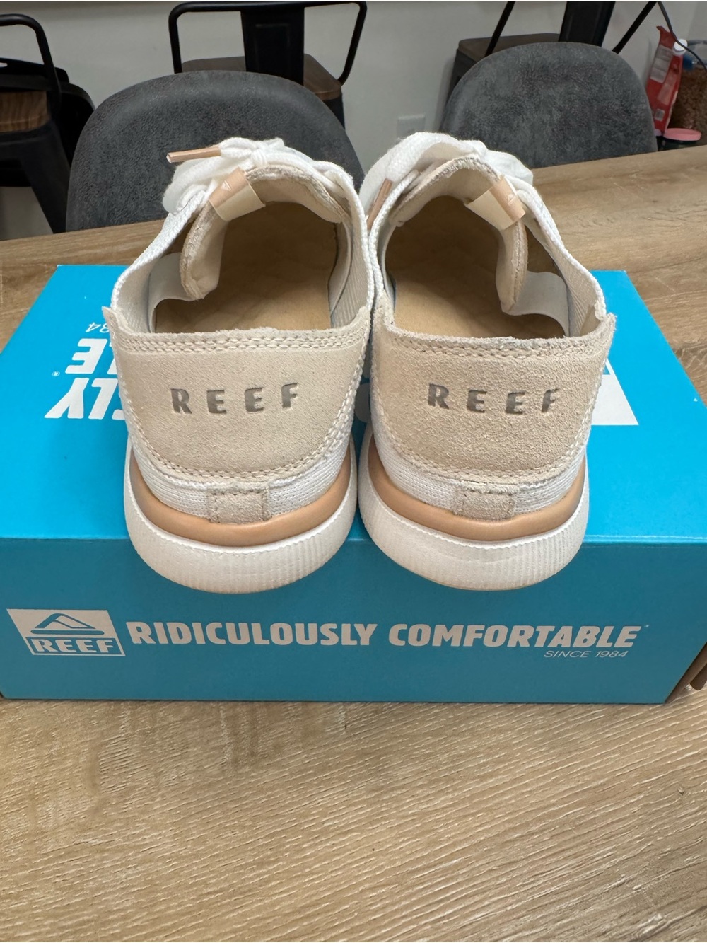 Reef Women's White Knit Sneaker with Tan Accents - Picture 5 of 6